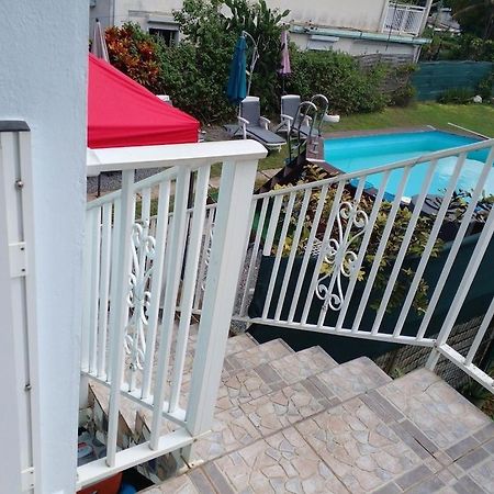 Villa Les Flamboyants Petit-Bourg Exterior foto